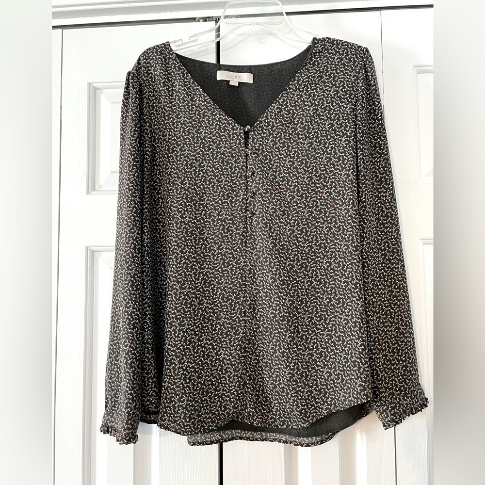 LOFT olive green blouse with button detail. Size large